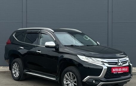 Mitsubishi Pajero Sport III рестайлинг, 2017 год, 2 570 000 рублей, 5 фотография