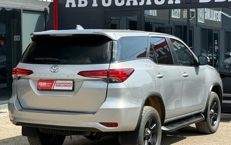 Toyota Fortuner II, 2018 год, 2 340 000 рублей, 12 фотография