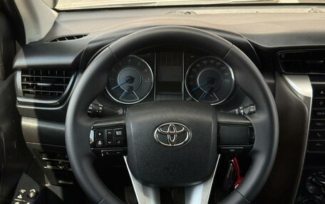 Toyota Fortuner II, 2018 год, 2 340 000 рублей, 17 фотография