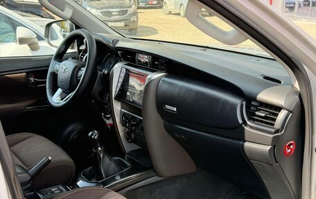 Toyota Fortuner II, 2018 год, 2 340 000 рублей, 16 фотография