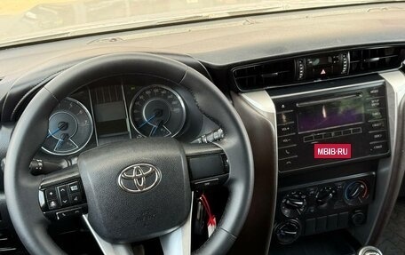 Toyota Fortuner II, 2018 год, 2 340 000 рублей, 18 фотография