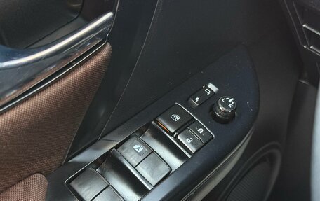 Toyota Fortuner II, 2018 год, 2 340 000 рублей, 28 фотография