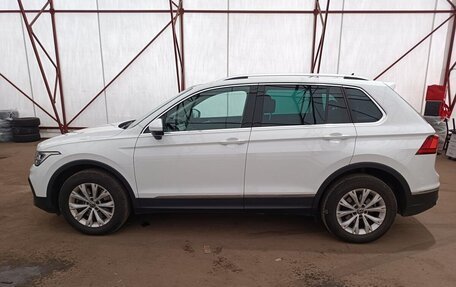 Volkswagen Tiguan II, 2021 год, 3 590 000 рублей, 8 фотография