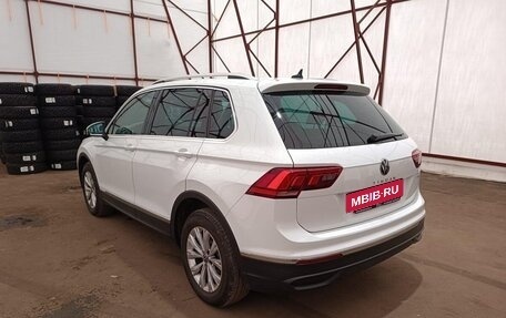 Volkswagen Tiguan II, 2021 год, 3 590 000 рублей, 7 фотография