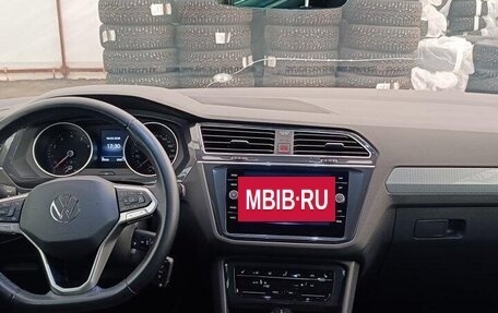 Volkswagen Tiguan II, 2021 год, 3 590 000 рублей, 9 фотография