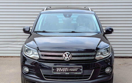 Volkswagen Tiguan I, 2015 год, 1 870 000 рублей, 2 фотография