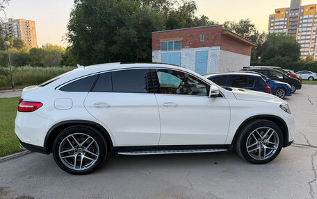 Mercedes-Benz GLE, 2017 год, 4 100 000 рублей, 3 фотография