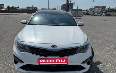 KIA Optima IV, 2018 год, 1 730 000 рублей, 2 фотография