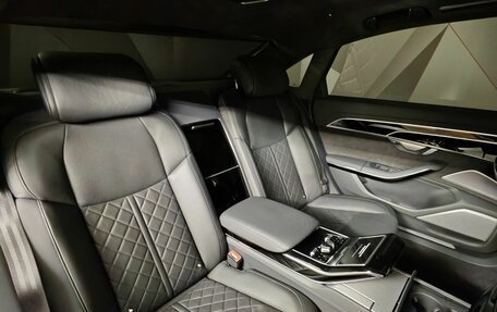 Audi A8, 2021 год, 6 800 000 рублей, 15 фотография
