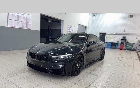 BMW M4, 2019 год, 7 600 000 рублей, 10 фотография