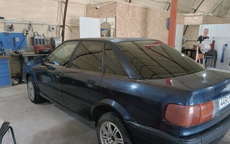 Audi 80, 1993 год, 140 000 рублей, 2 фотография
