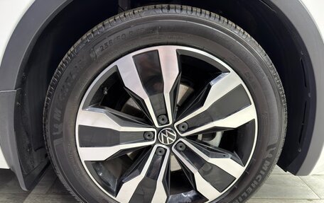 Volkswagen Tiguan II, 2022 год, 3 600 000 рублей, 16 фотография