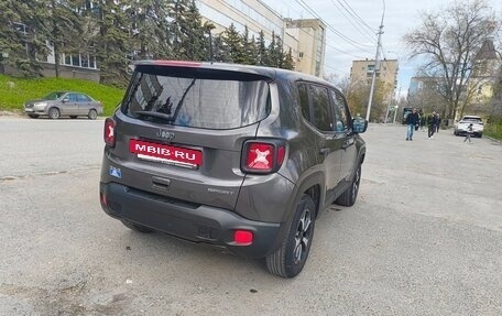 Jeep Renegade I рестайлинг, 2018 год, 1 750 000 рублей, 16 фотография