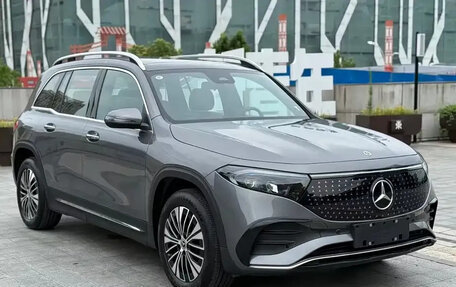 Mercedes-Benz EQB, 2026 год, 2 865 000 рублей, 3 фотография