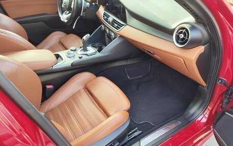 Alfa Romeo Giulia II, 2020 год, 4 230 000 рублей, 6 фотография