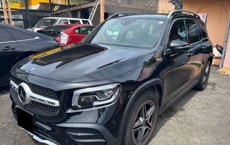 Mercedes-Benz GLB, 2023 год, 2 010 000 рублей, 3 фотография