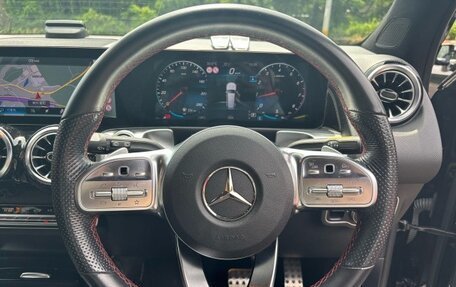 Mercedes-Benz GLB, 2023 год, 2 010 000 рублей, 9 фотография