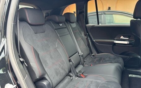 Mercedes-Benz GLB, 2023 год, 2 010 000 рублей, 18 фотография