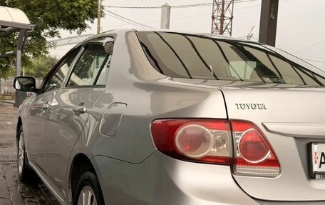 Toyota Corolla, 2010 год, 870 000 рублей, 4 фотография