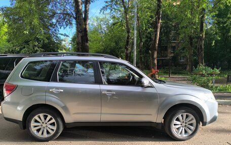 Subaru Forester, 2011 год, 1 200 000 рублей, 2 фотография