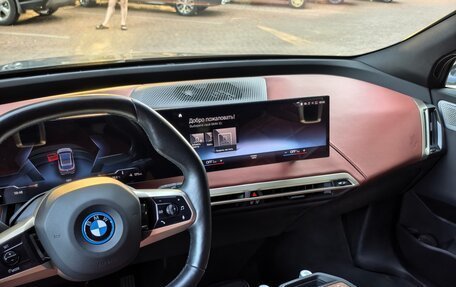 BMW iX, 2022 год, 5 800 000 рублей, 7 фотография