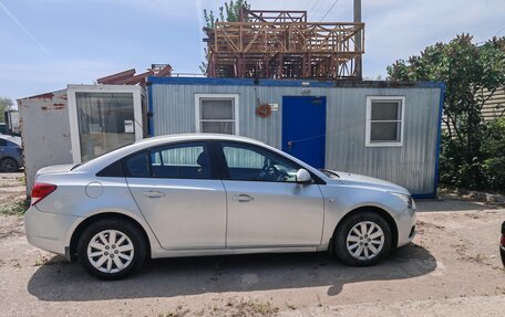 Chevrolet Cruze II, 2012 год, 680 000 рублей, 3 фотография