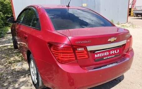 Chevrolet Cruze II, 2010 год, 620 000 рублей, 8 фотография