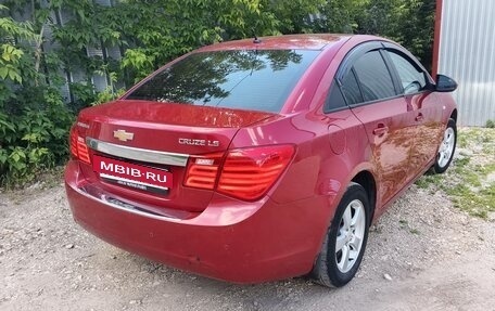 Chevrolet Cruze II, 2010 год, 620 000 рублей, 7 фотография