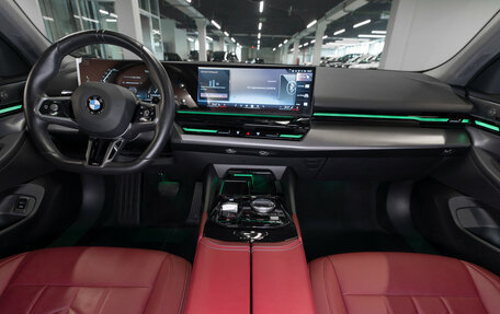 BMW 5 серия, 2024 год, 6 250 000 рублей, 8 фотография