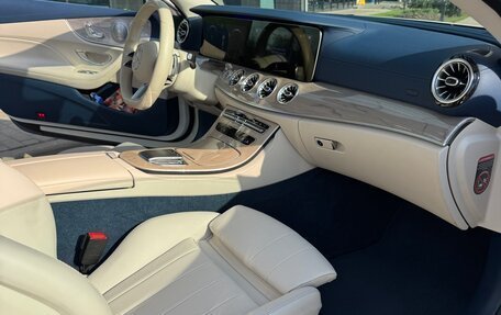 Mercedes-Benz E-Класс, 2020 год, 5 600 000 рублей, 6 фотография