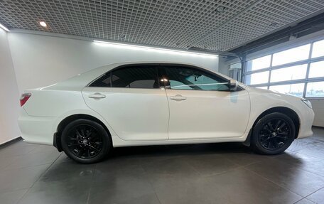 Toyota Camry, 2015 год, 1 865 000 рублей, 4 фотография