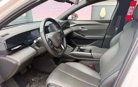 BYD Qin, 2025 год, 2 070 000 рублей, 13 фотография