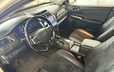 Toyota Camry, 2015 год, 1 865 000 рублей, 8 фотография
