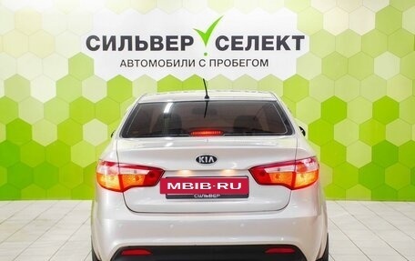 KIA Rio III рестайлинг, 2012 год, 800 000 рублей, 4 фотография
