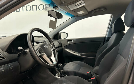Hyundai Solaris II рестайлинг, 2011 год, 719 000 рублей, 16 фотография