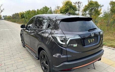 Honda Vezel, 2022 год, 1 293 000 рублей, 6 фотография