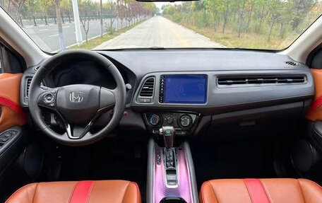 Honda Vezel, 2022 год, 1 293 000 рублей, 8 фотография