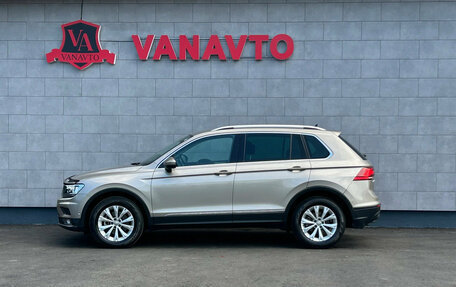 Volkswagen Tiguan II, 2018 год, 2 130 000 рублей, 8 фотография