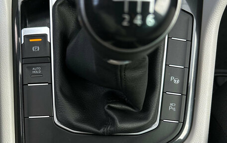 Volkswagen Tiguan II, 2018 год, 2 130 000 рублей, 24 фотография