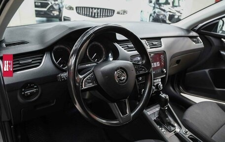 Skoda Octavia, 2018 год, 1 790 000 рублей, 9 фотография
