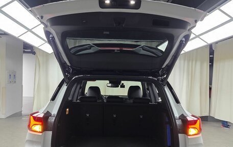 Chevrolet TrailBlazer, 2023 год, 1 995 000 рублей, 15 фотография