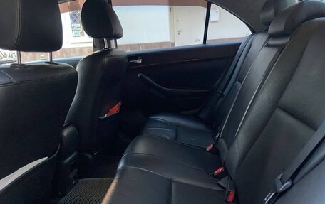 Toyota Avensis III рестайлинг, 2006 год, 350 000 рублей, 9 фотография