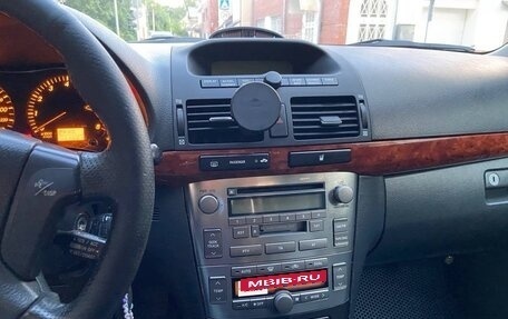 Toyota Avensis III рестайлинг, 2006 год, 350 000 рублей, 17 фотография