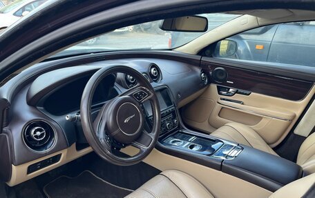 Jaguar XJ IV (X351), 2010 год, 899 999 рублей, 7 фотография