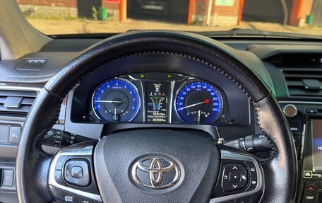 Toyota Camry, 2015 год, 1 750 000 рублей, 12 фотография