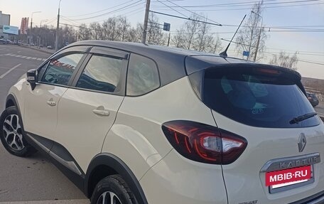 Renault Kaptur I рестайлинг, 2019 год, 1 850 000 рублей, 4 фотография