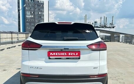 Geely Atlas, 2022 год, 1 849 000 рублей, 4 фотография