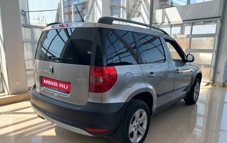 Skoda Yeti I рестайлинг, 2013 год, 1 079 000 рублей, 3 фотография