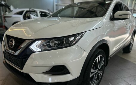 Nissan Qashqai, 2022 год, 2 300 000 рублей, 8 фотография