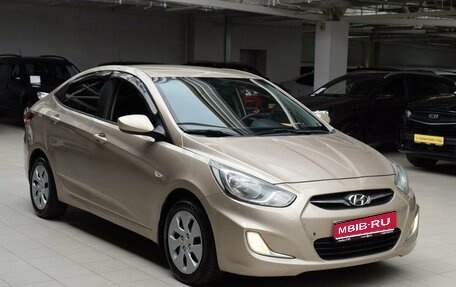 Hyundai Solaris II рестайлинг, 2011 год, 625 000 рублей, 1 фотография